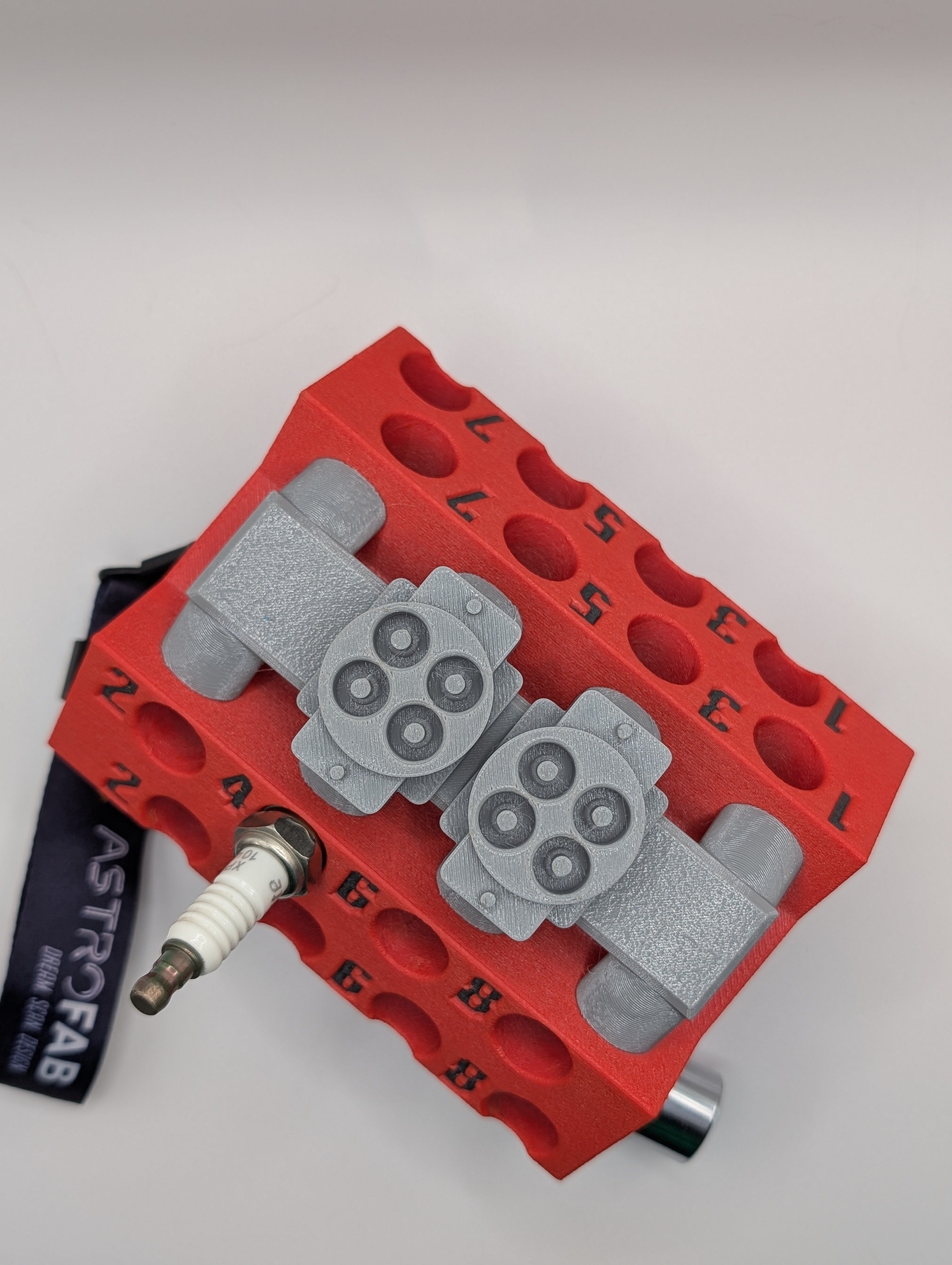 W16 Big Block Spark Plug Holder